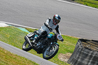 cadwell-park;cadwell-park-photographs;cadwell-trackday-photographs;enduro-digital-images;event-digital-images;eventdigitalimages;peter-wileman-photography;racing-digital-images;trackday-digital-images;trackday-photos